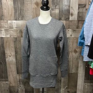 Lacoste Womens tunic size XS(32) EUC